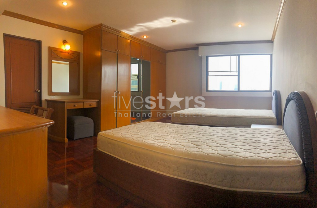 Appartement de 3 chambres spacieux à vendre proche BTS Asok, photo 16