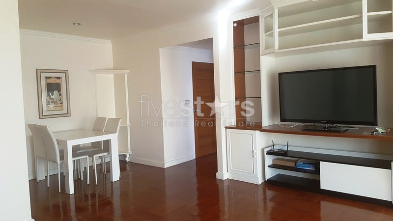 Condo spacieux de 2 chambres à louer à proximité de la station Asoke BTS