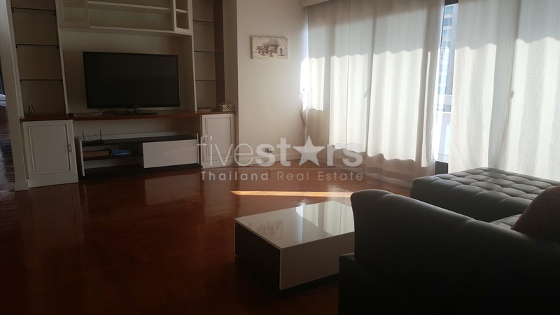 Condo spacieux de 2 chambres à louer à proximité de la station Asoke BTS, photo 2