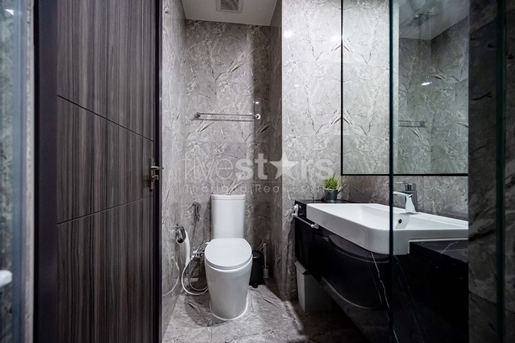 Condo moderne 1 chambre à louer près de la station Asoke BTS, photo 11