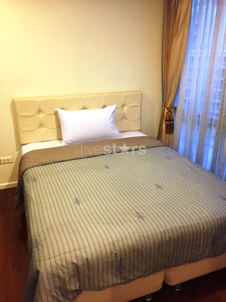 Condo de 2 chambres à louer sur la route Asoke à Ratchdaphisek, photo 5