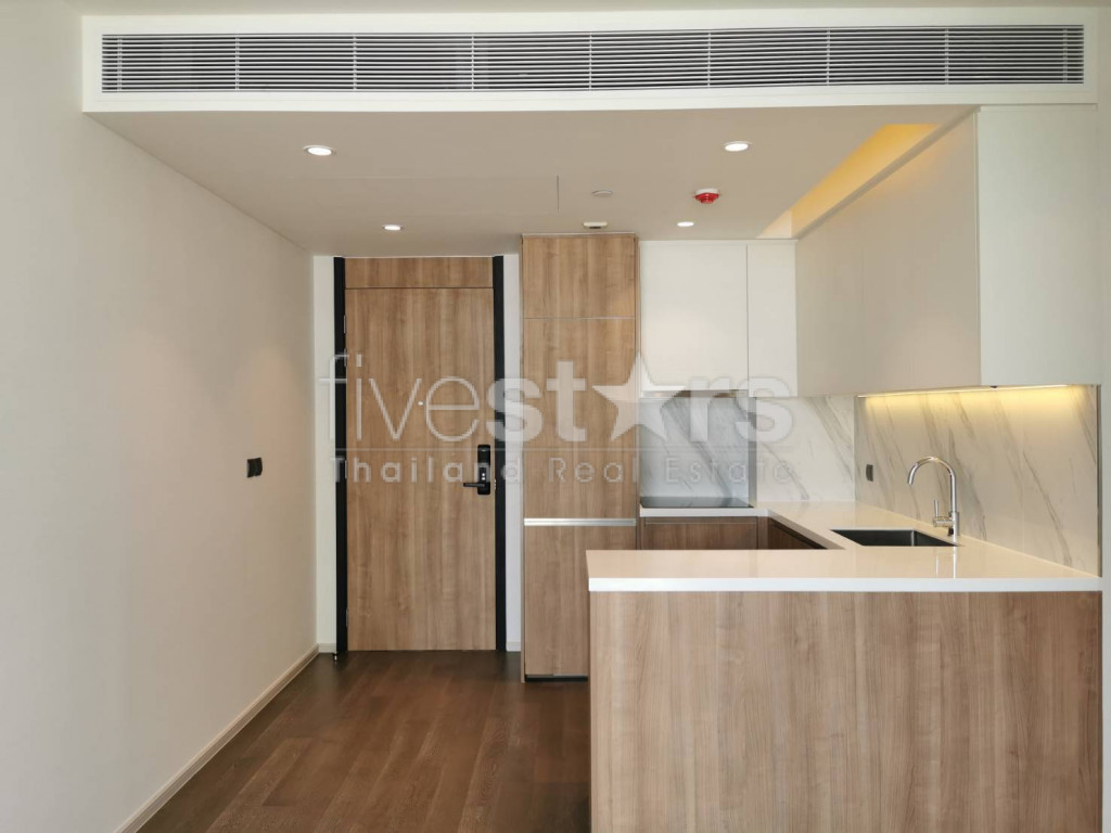 Condo neuf de 2 chambres à louer à proximité de la station Asoke BTS, photo 5