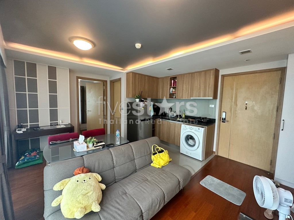 Appartement de 2 chambres avec locataire à vendre dans le quartier de Sukhumvit, photo 3