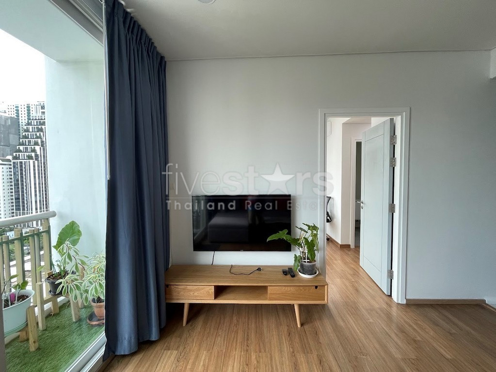 1-bedroom spacious condo for sale close to BTS Asoke, photo 4