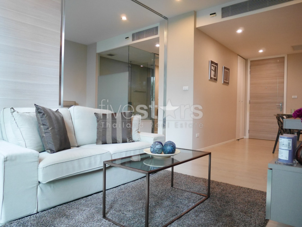 Appartement de 1 chambre à louer dans une résidence de standing proche du BTS Asoke