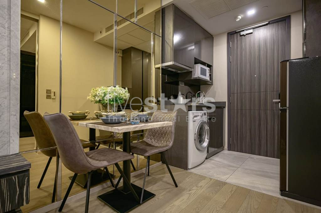 Condo moderne 1 chambre à louer près de la station Asoke BTS, photo 2