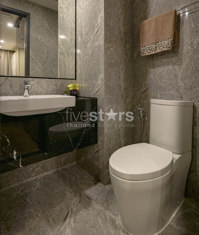 Condo moderne 1 chambre à louer près de la station Asoke BTS, photo 13
