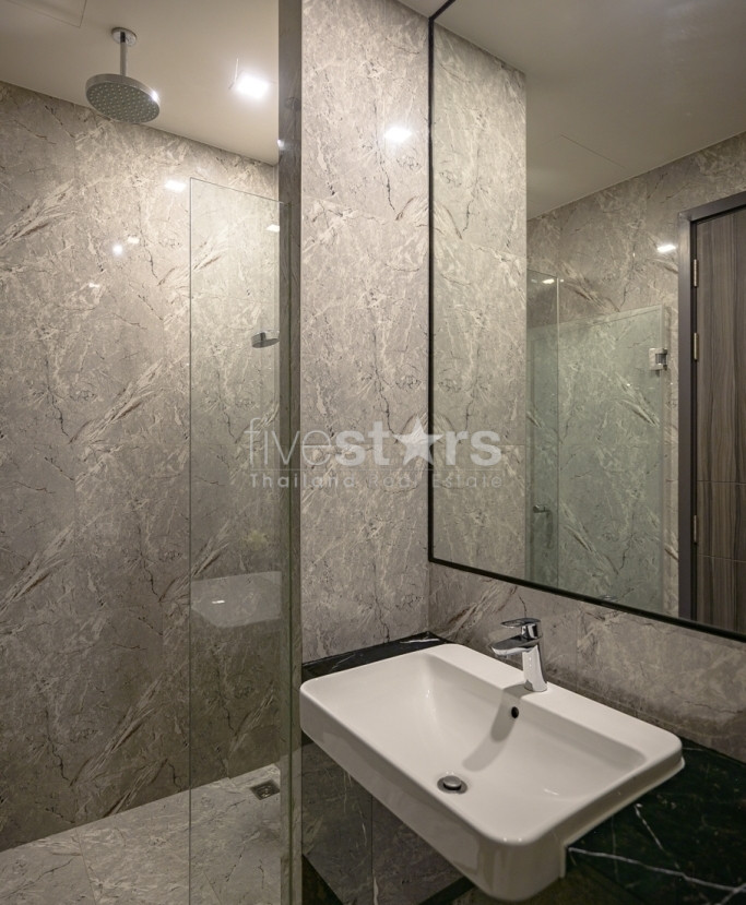 Condo moderne 1 chambre à louer près de la station Asoke BTS, photo 12