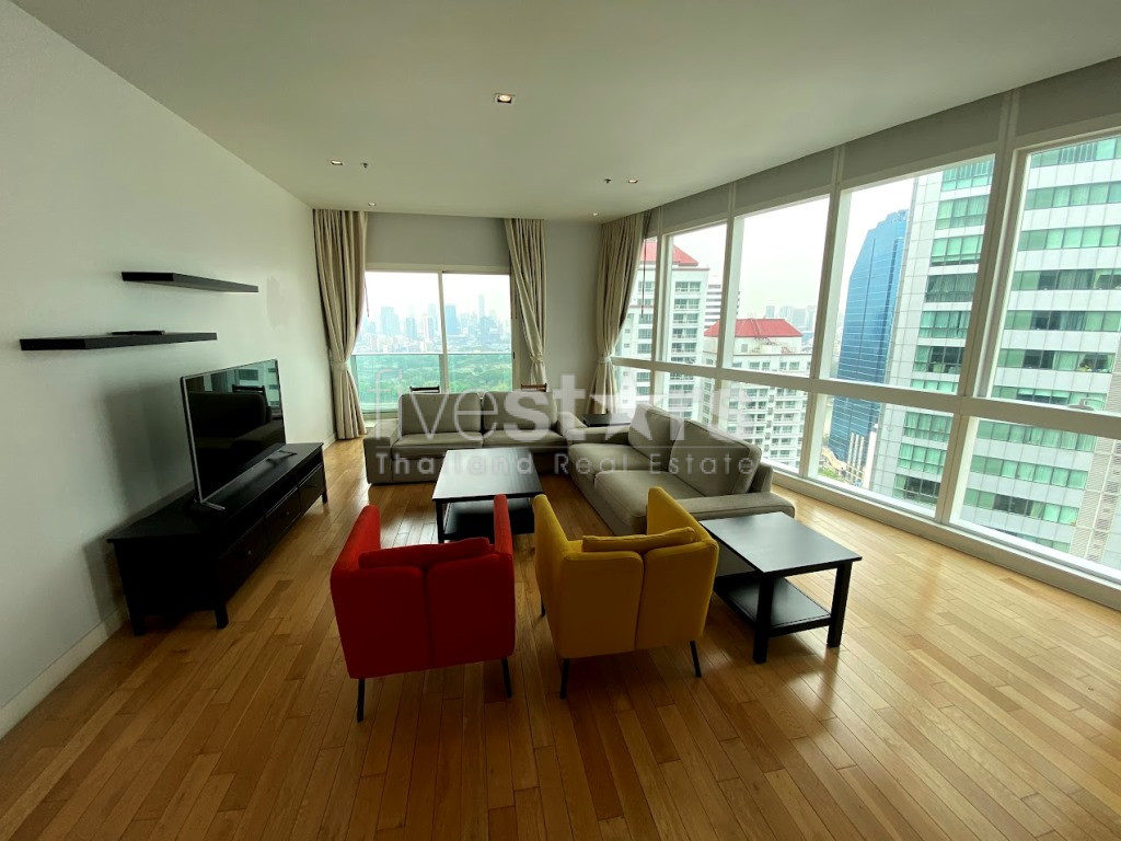 Condo de grande hauteur de 3 chambres à louer sur Asoke, photo 4