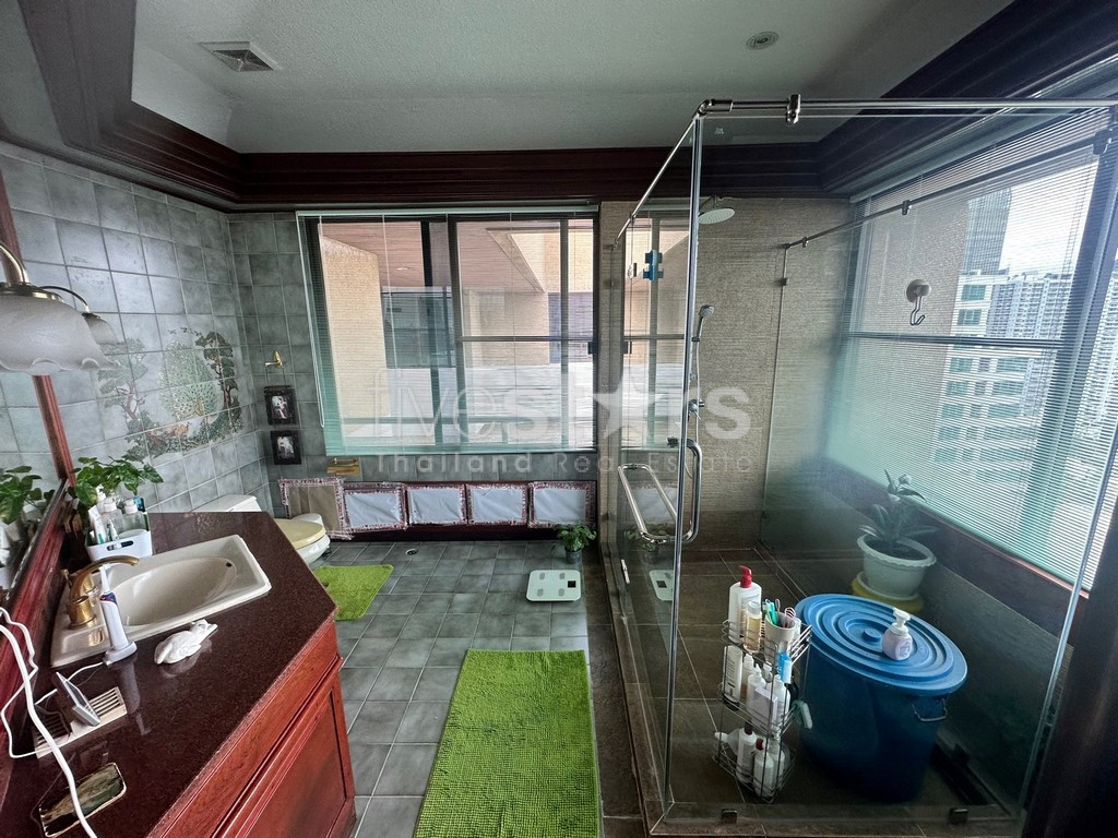 Penthouse 3 chambres avec piscine à vendre quartier Asoke, photo 18