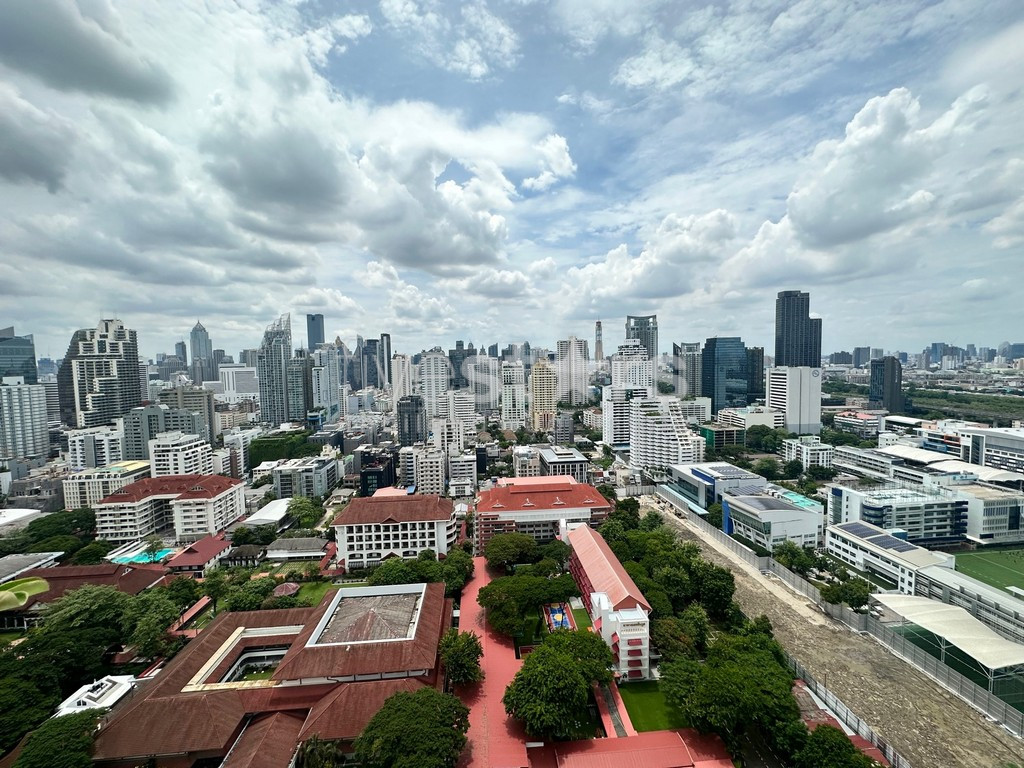 Penthouse 3 chambres avec piscine à vendre quartier Asoke, photo 4
