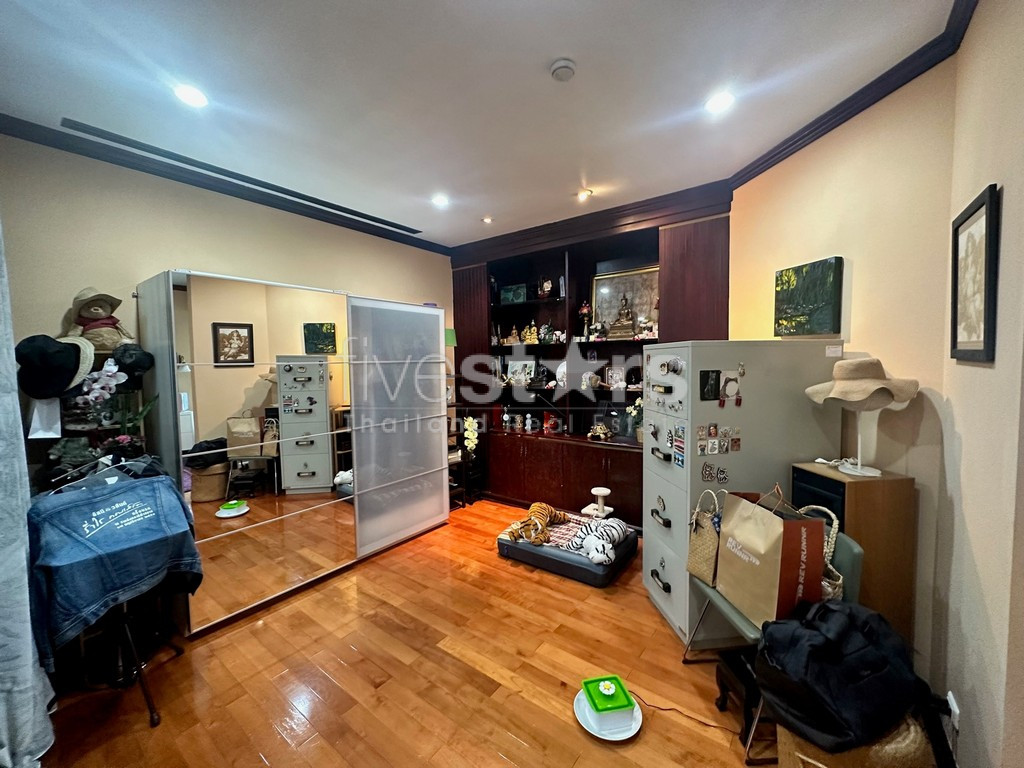 Penthouse 3 chambres avec piscine à vendre quartier Asoke, photo 15