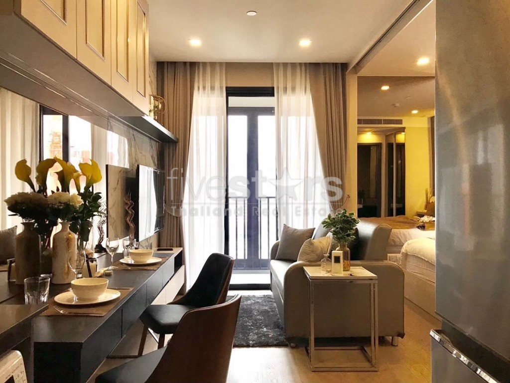 Condo moderne 1 chambre à louer près de la station Asoke BTS
