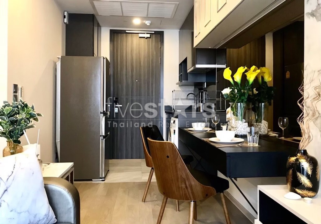 Condo moderne 1 chambre à louer près de la station Asoke BTS, photo 12