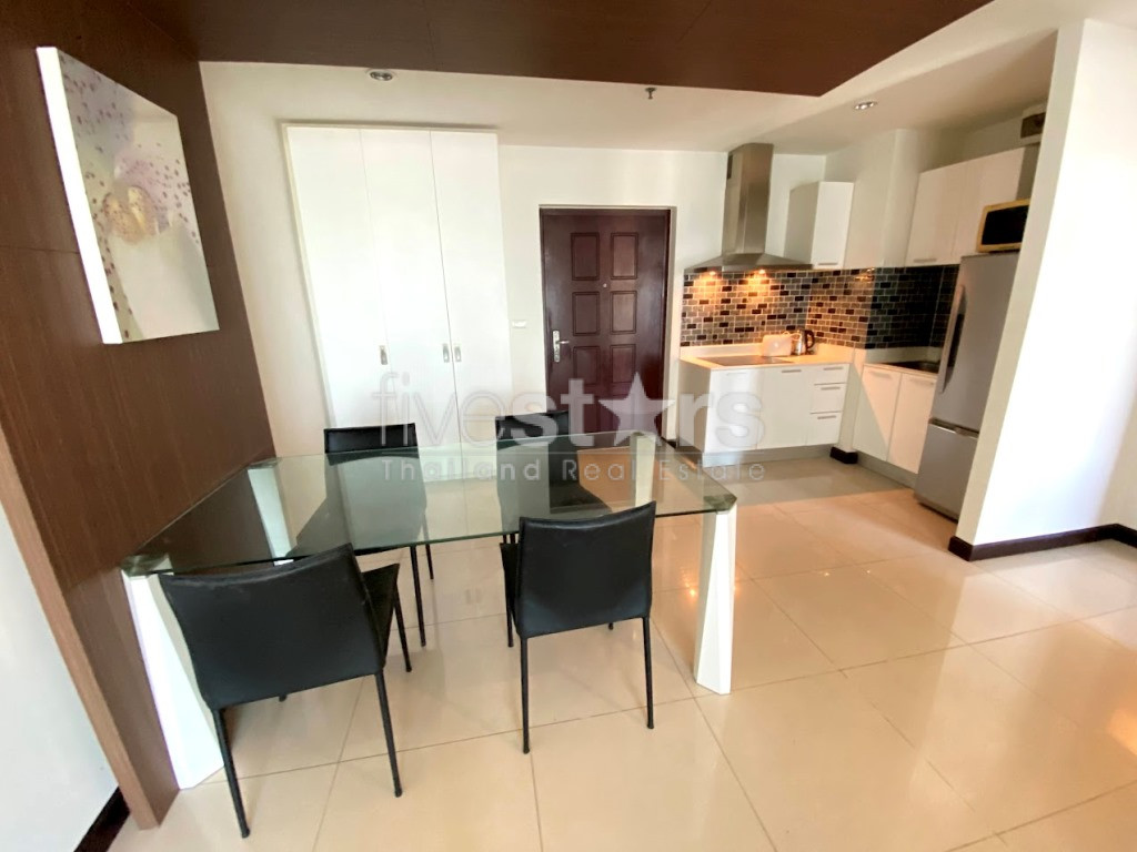 Condo de 2 chambres à louer près de la station Nana BTS, photo 2