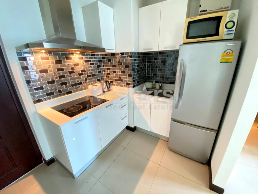 Condo de 2 chambres à louer près de la station Nana BTS, photo 10