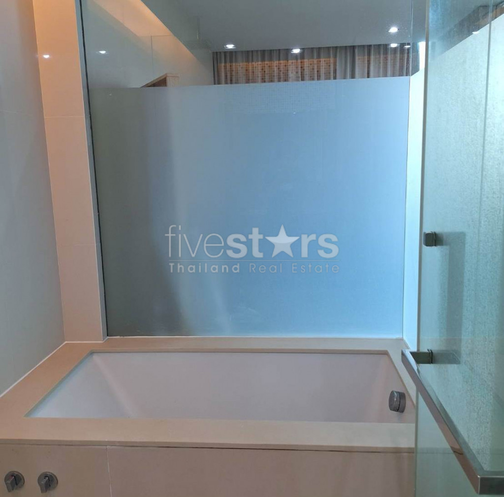 Condo 1 chambre à louer près de la station MRT Sukhumvit, photo 9