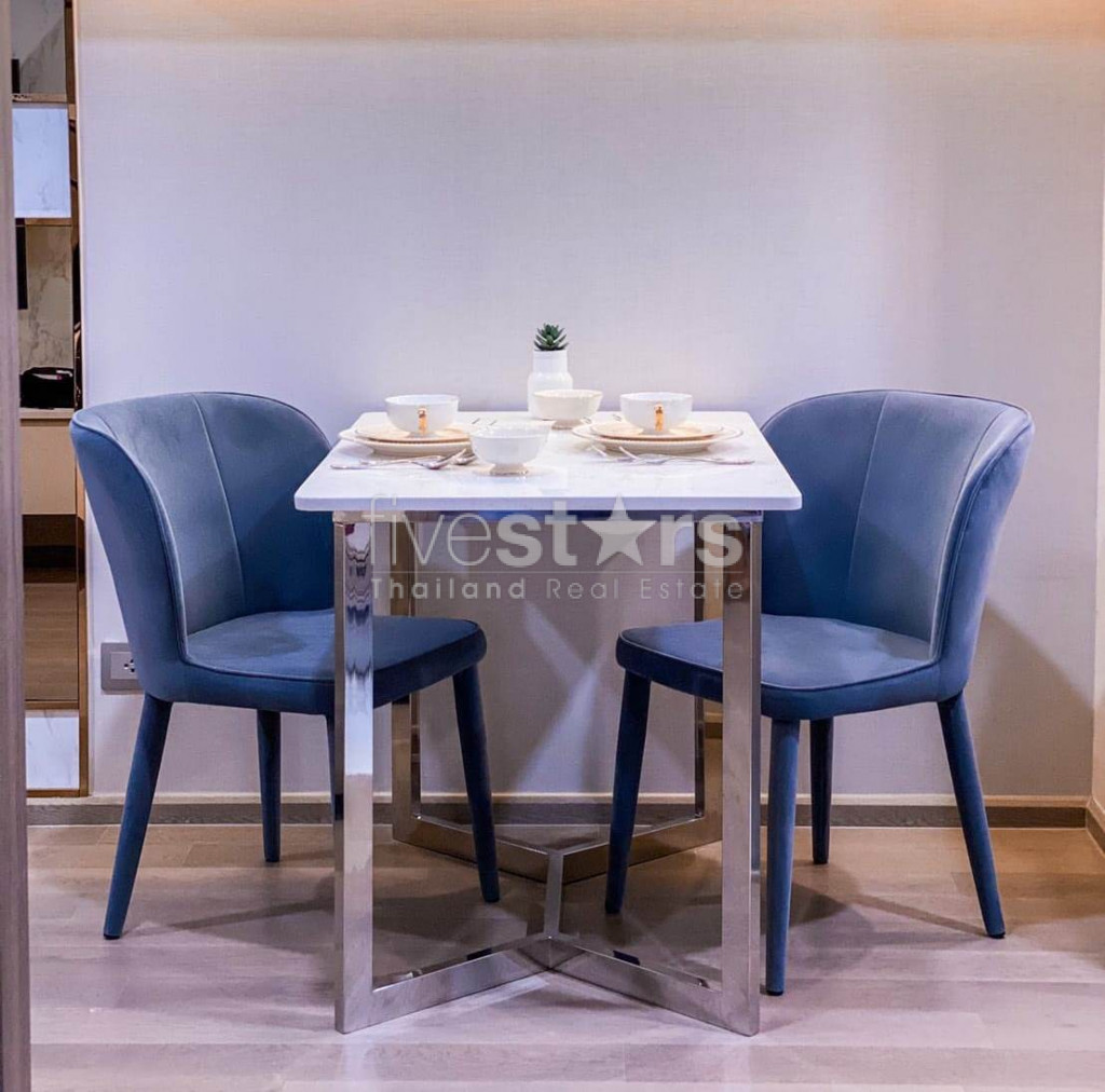 Condo moderne 1 chambre à louer près de la station MRT Sukhumvit, photo 5