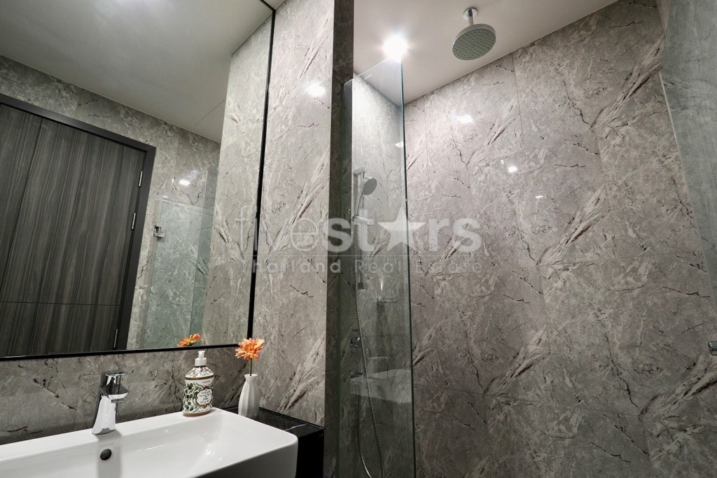 Condo moderne 1 chambre à louer près de la station Asoke BTS, photo 20