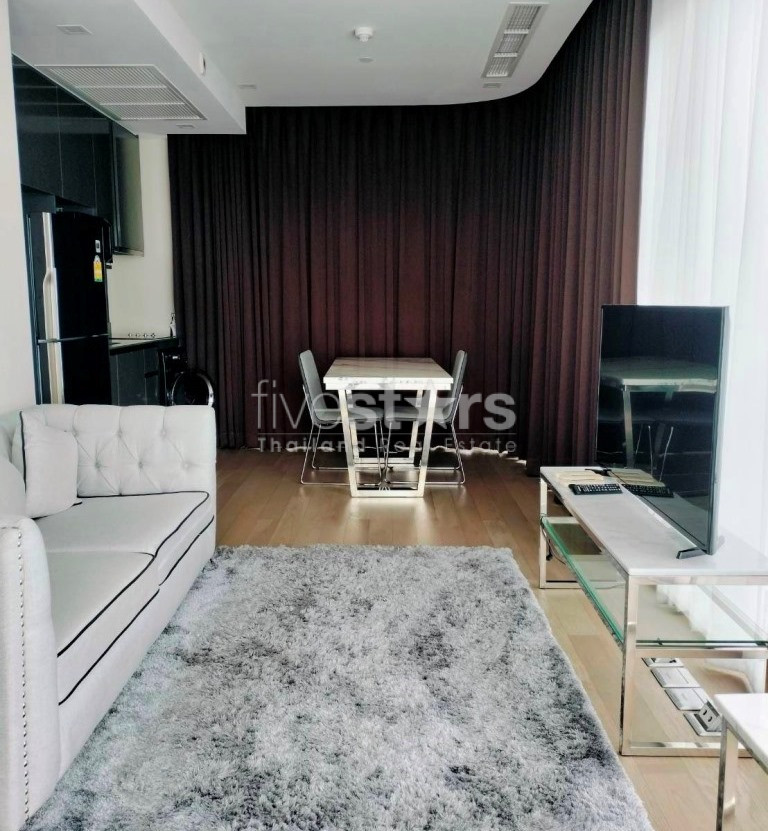 Condo moderne de 2 chambres à louer près de la station Asoke BTS, photo 6
