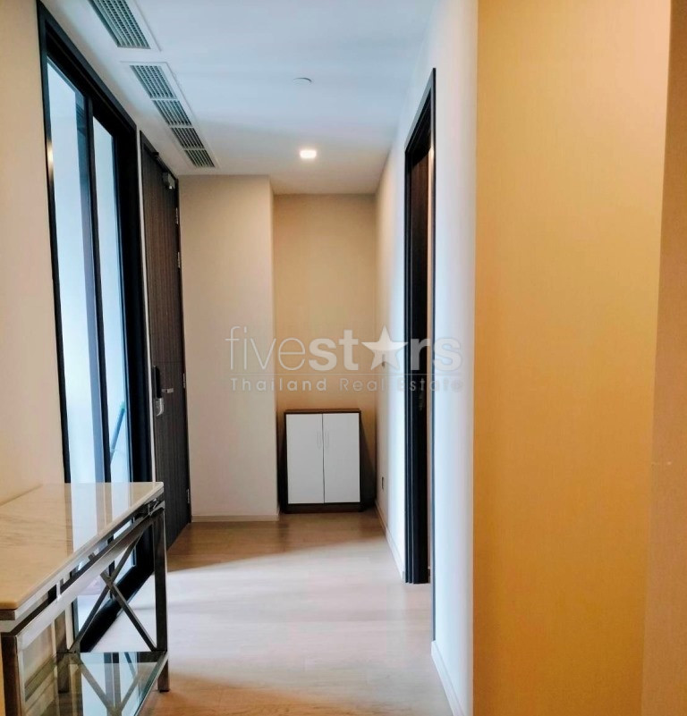 Condo moderne de 2 chambres à louer près de la station Asoke BTS, photo 12