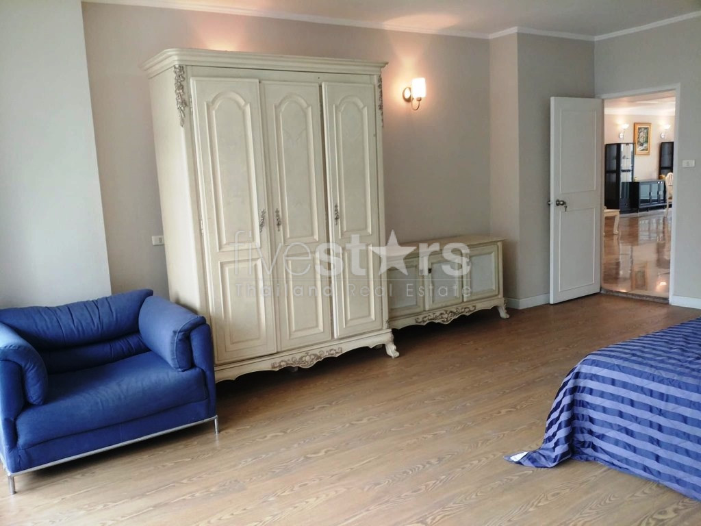 Condo de 4 chambres à louer près de la station BTS Asoke, photo 5