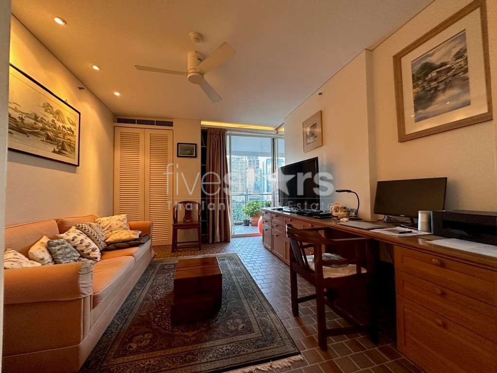 2-bedroom spacious and quiet condo for sale close to BTS Nana, photo 15