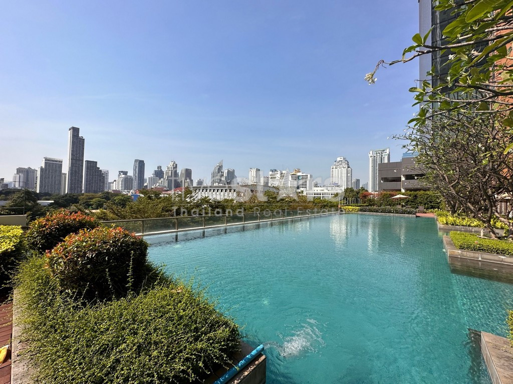 Appartement d'une chambre haut en étage à vendre proche MRT Petchaburi, photo 16