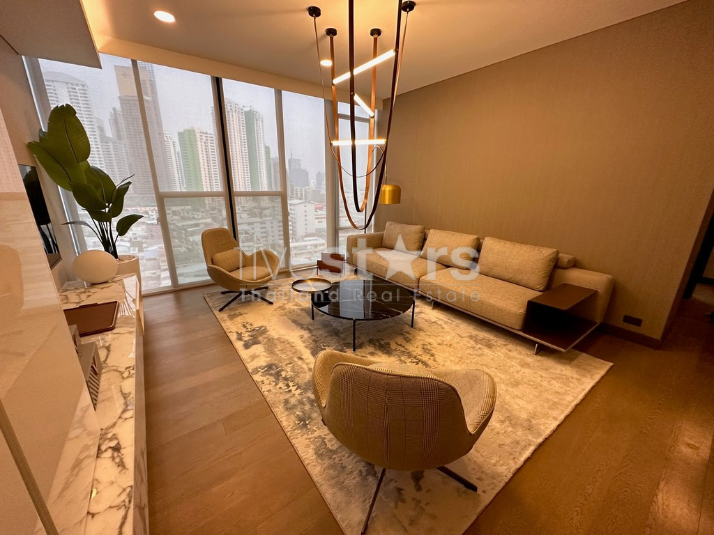 Appartement 2 chambres de standing à vendre proche MRT Queen Sirikit