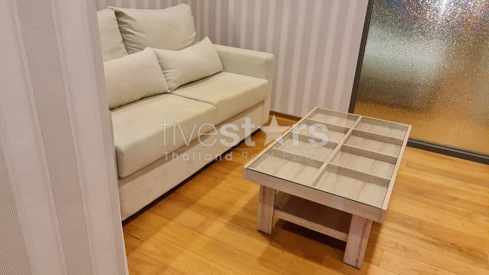 Condo 1 chambre à vendre sur Nana à Asoke, photo 2