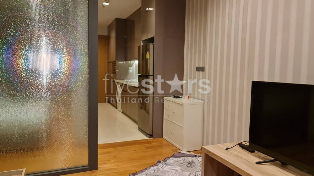 Condo 1 chambre à vendre sur Nana à Asoke