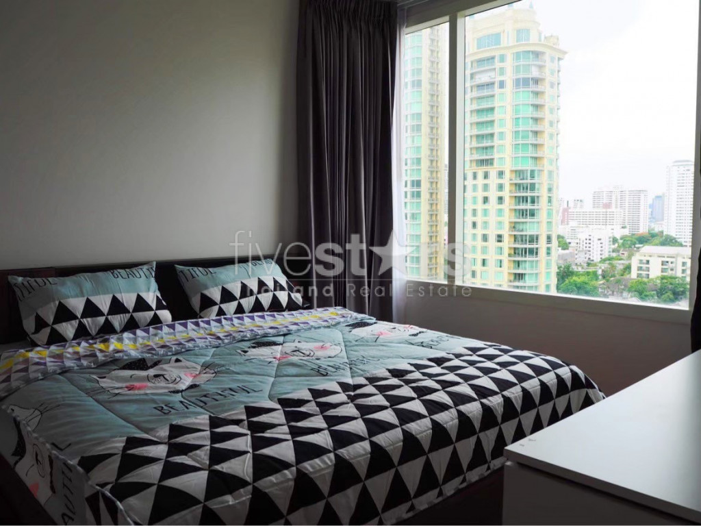 Condo spacieux de 2 chambres à vendre près du BTS Asoke, photo 7