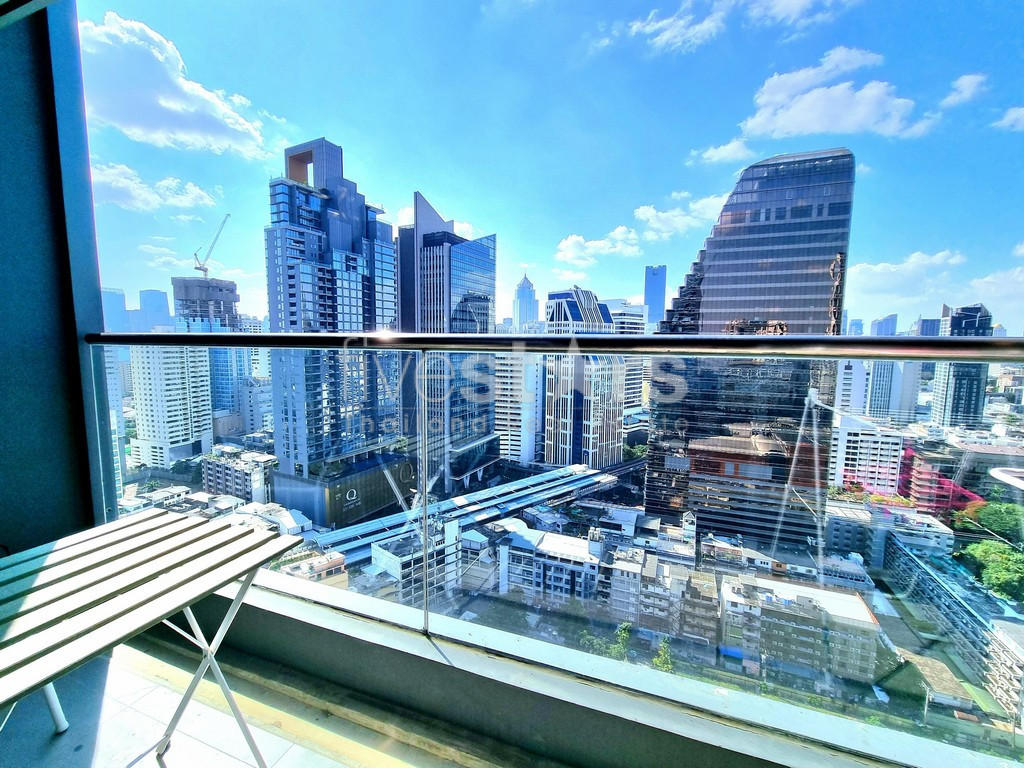2-bedroom high end condo for sale close to BTS Nana, photo 8