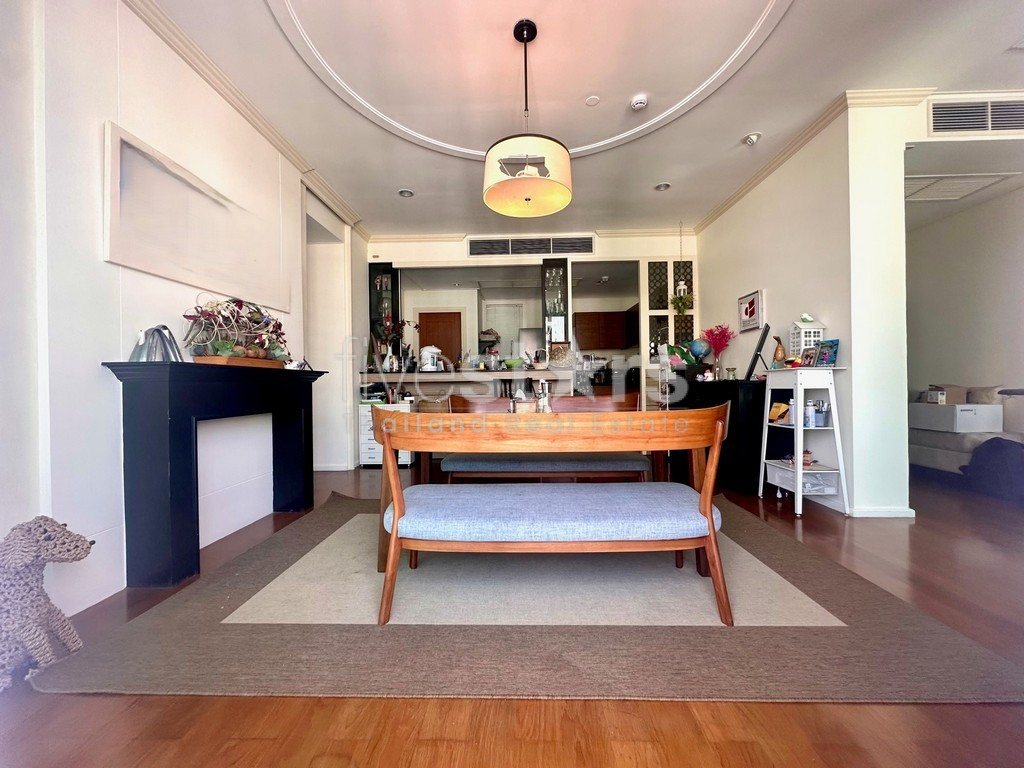 Appartement de 3 chambres spacieux à vendre proche BTS Asoke, photo 5