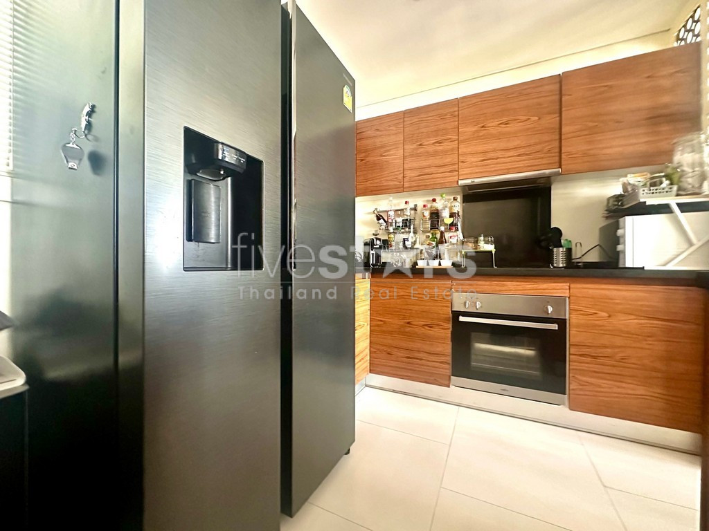 Appartement de 3 chambres spacieux à vendre proche BTS Asoke, photo 6