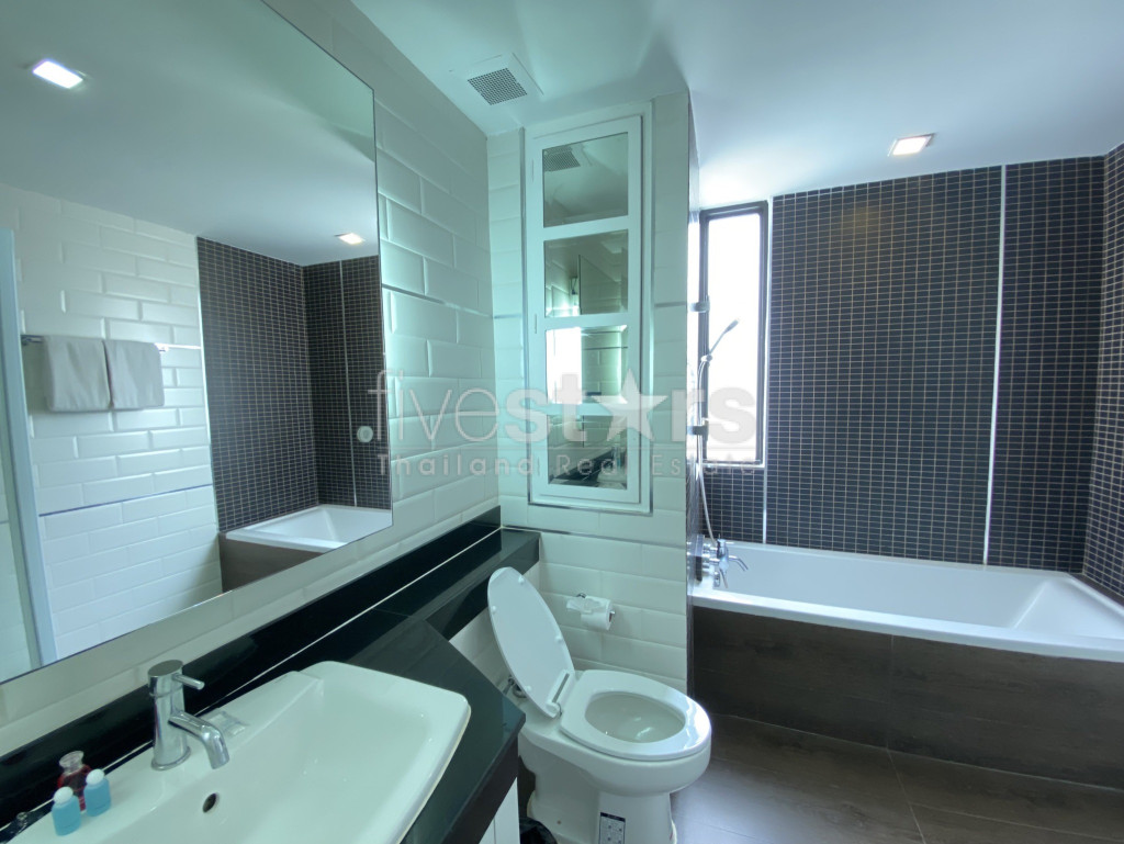 Grand appartement d'une chambre à louer dans le quartier de Nana, photo 8