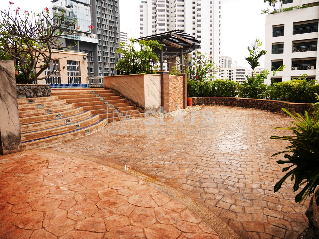 2-bedroom spacious condo for sale in Nana area, photo 15
