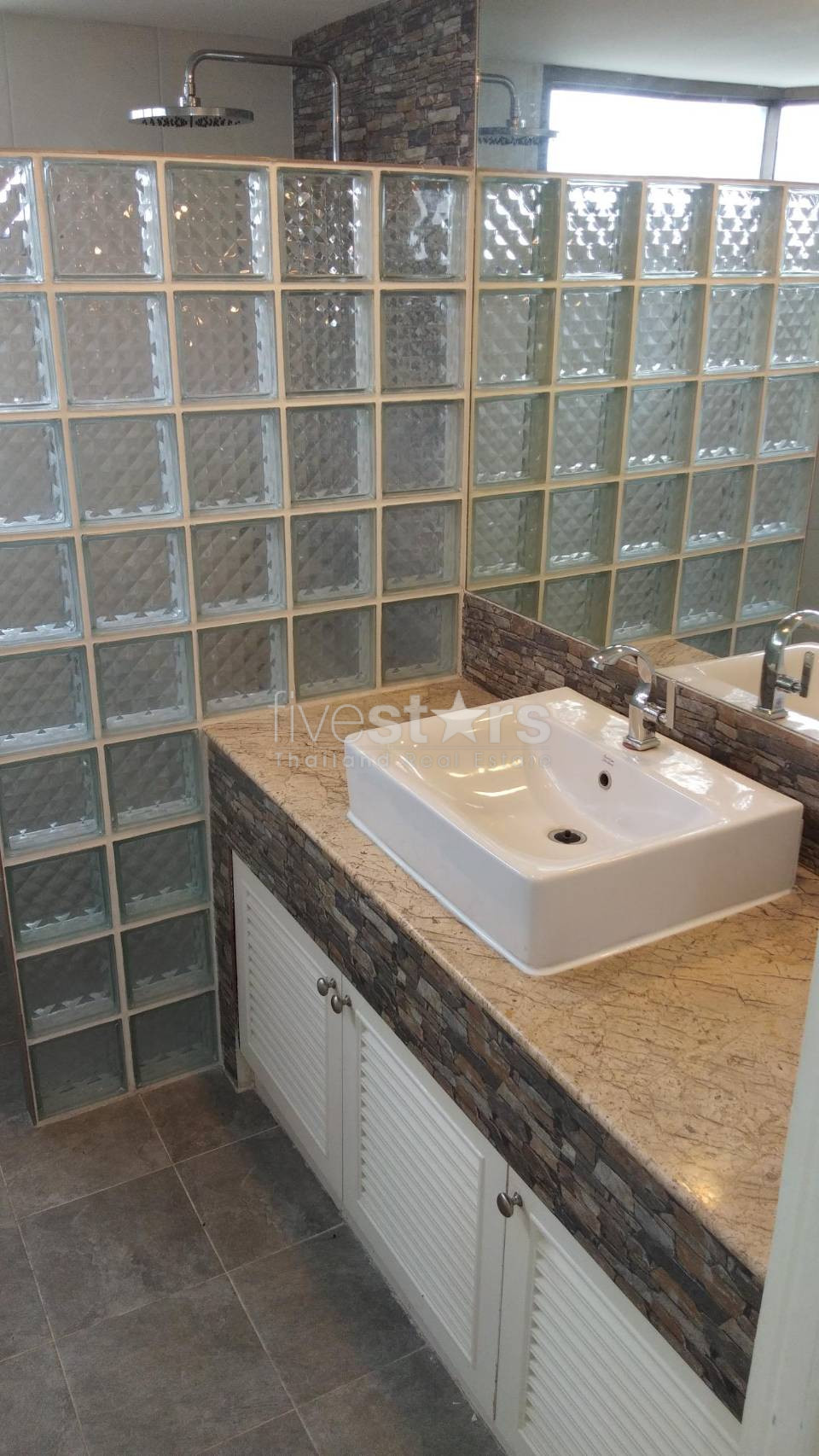 Condo de 2 chambres à vendre situé sur la route de Nana à Petchaburi, photo 8