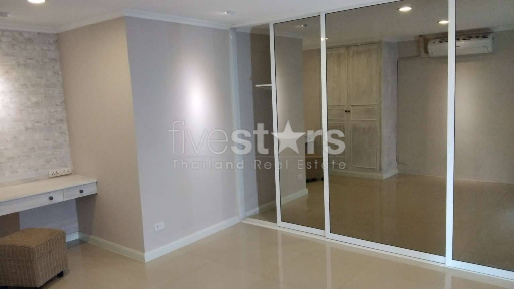 Condo de 2 chambres à vendre situé sur la route de Nana à Petchaburi, photo 11