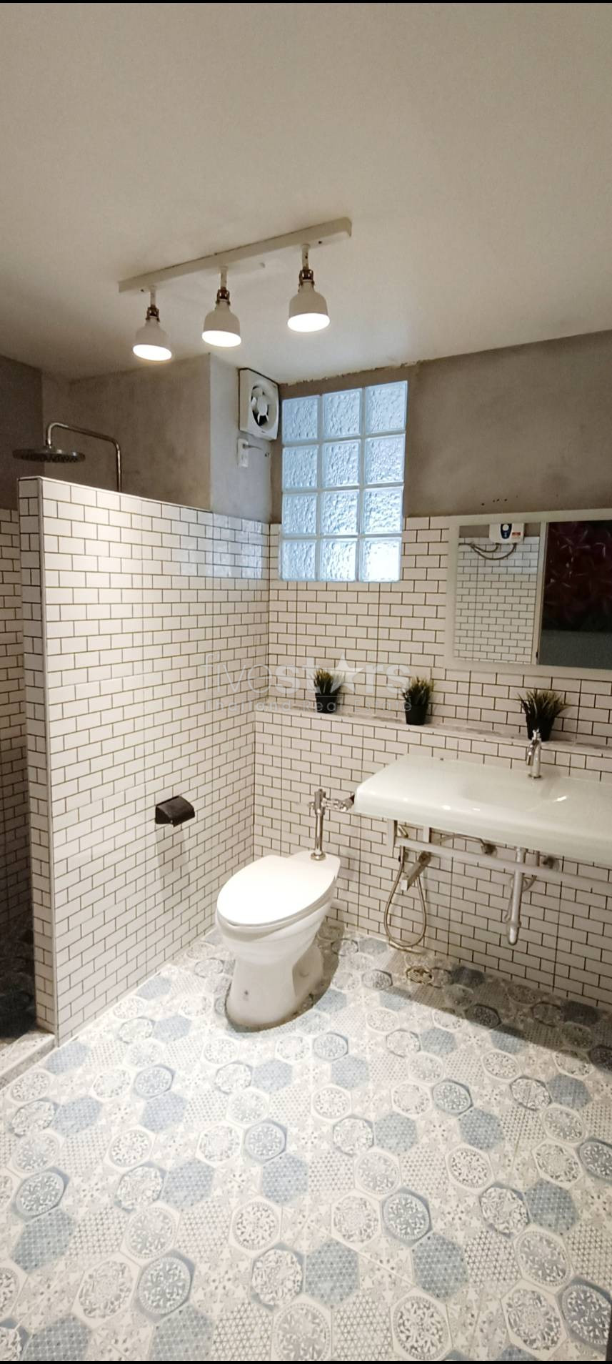 Condo de 3 chambres à louer sur Nana, photo 9