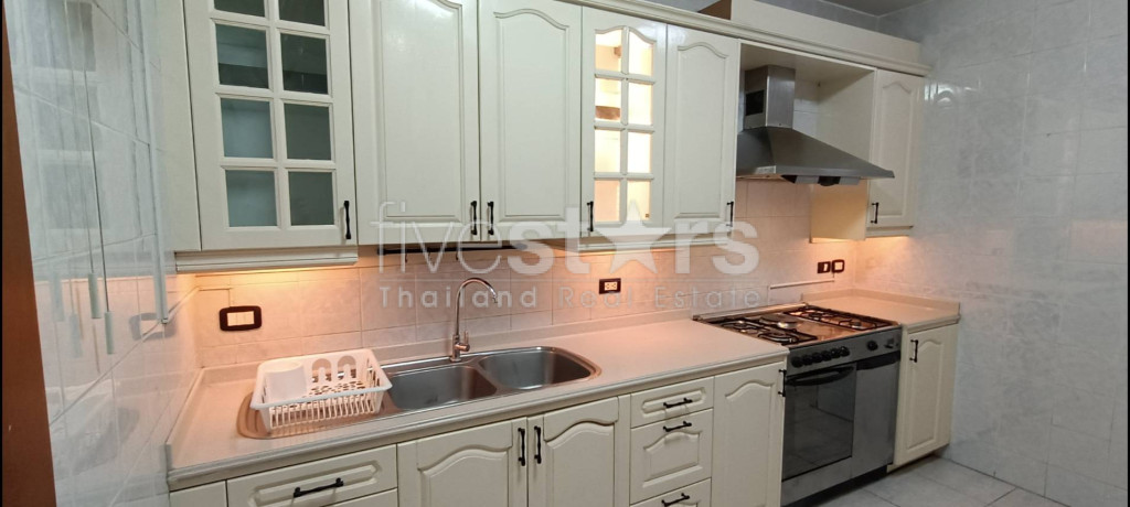 Condo de 3 chambres à louer sur Nana, photo 10