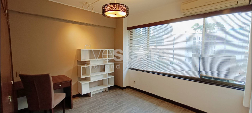 Condo de 3 chambres à louer sur Nana, photo 4