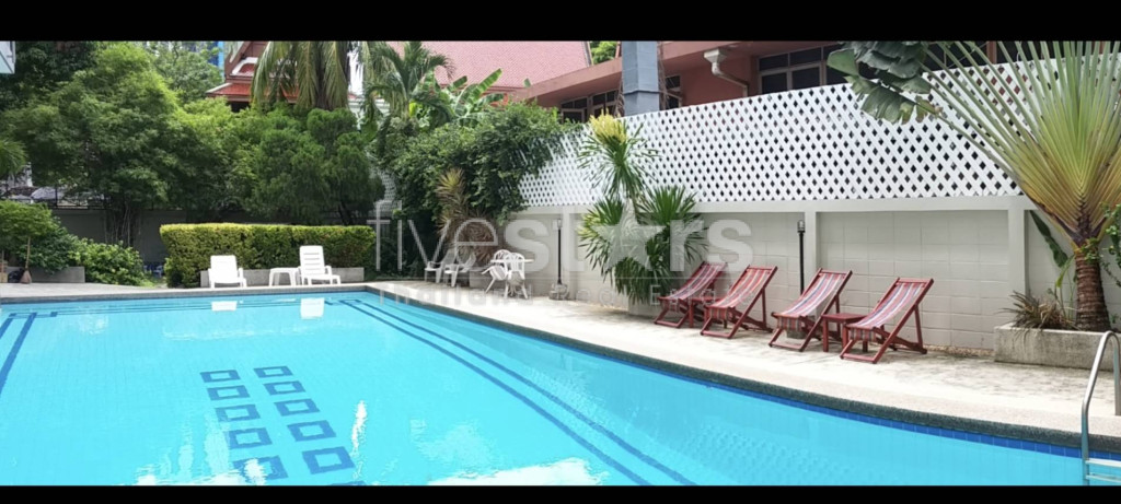 Condo de 3 chambres à louer sur Nana, photo 13