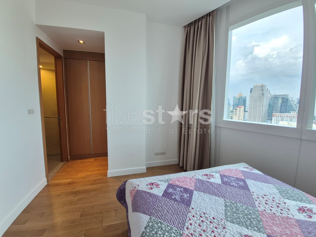 Appartement de 3 chambres à louer proche du BTS Asoke et du parc Benchakitti, photo 17