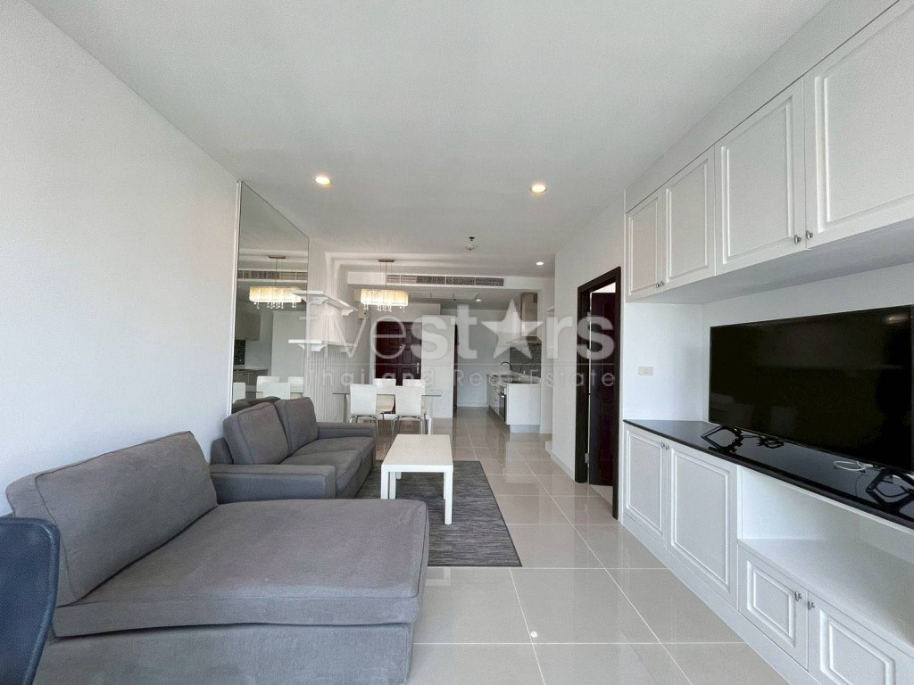 1 bedroom condo near Nana