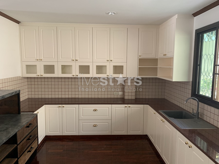 House 5 bedrooms for rent near BTS Nana and Ploenchit, photo 14