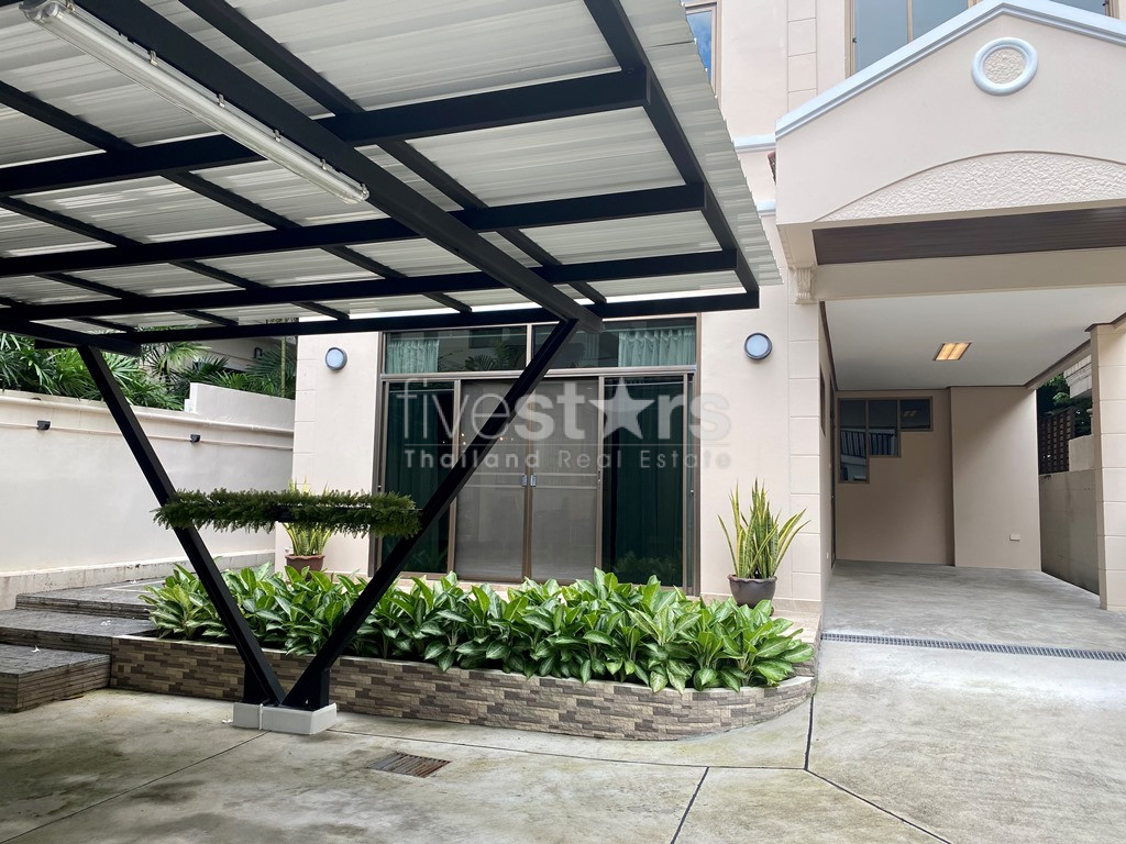 House 5 bedrooms for rent near BTS Nana and Ploenchit, photo 2
