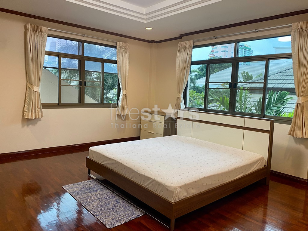 House 5 bedrooms for rent near BTS Nana and Ploenchit, photo 10