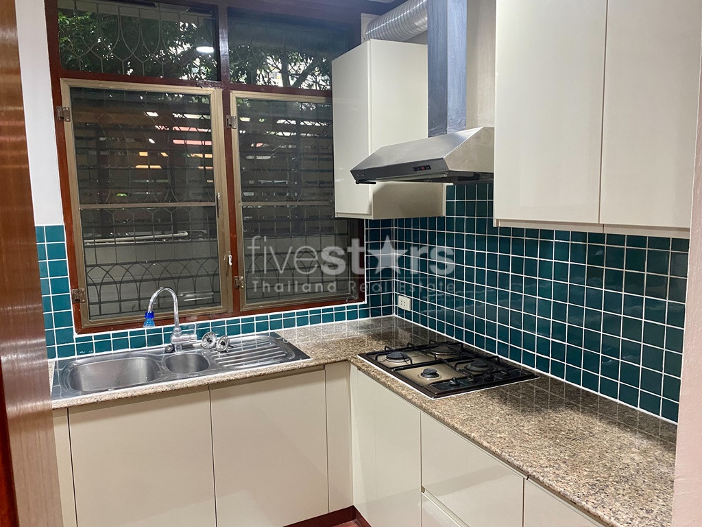 House 5 bedrooms for rent near BTS Nana and Ploenchit, photo 13