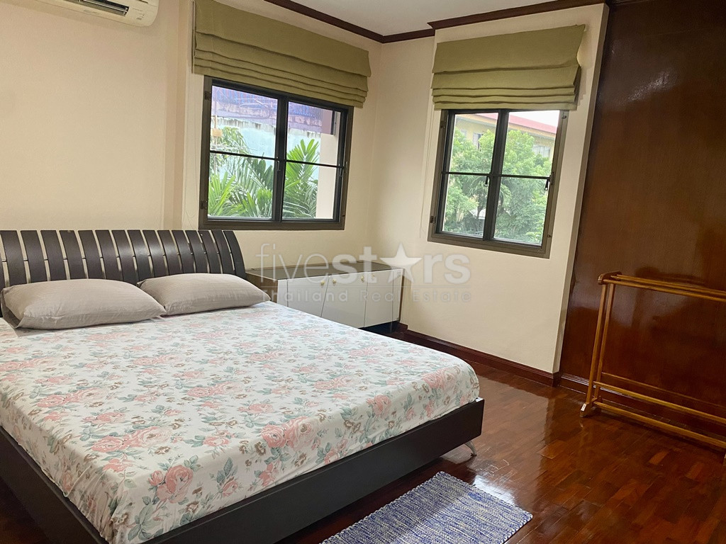 House 5 bedrooms for rent near BTS Nana and Ploenchit, photo 9